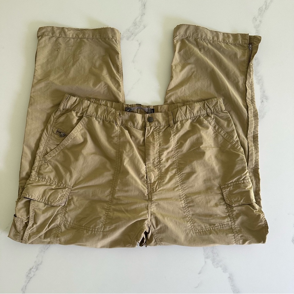 REI Mens Pants Size XL 30L Tan Cargo Convertible Hiking Leg Zip Off Nylon UPF50